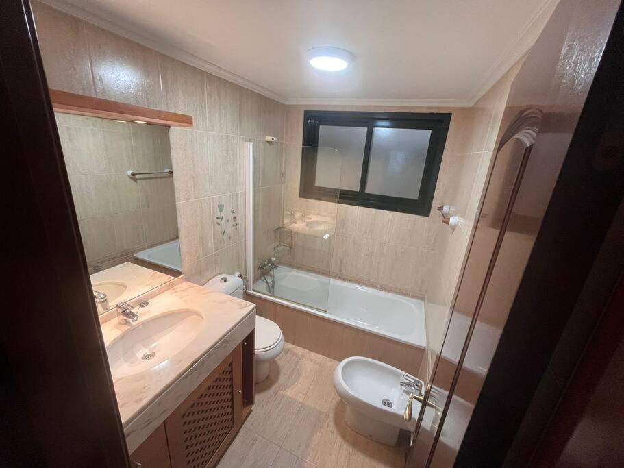 Apartamento Piso En Bouzas Con Vistas A La Ria Vigo Exterior foto