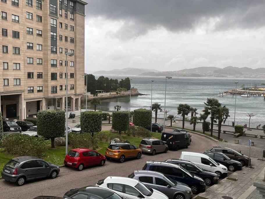 Apartamento Piso En Bouzas Con Vistas A La Ria Vigo Exterior foto